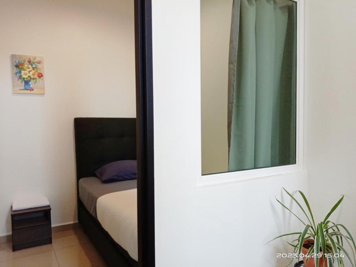 Appartamento Austin @ Novo 8 Malacca Esterno foto